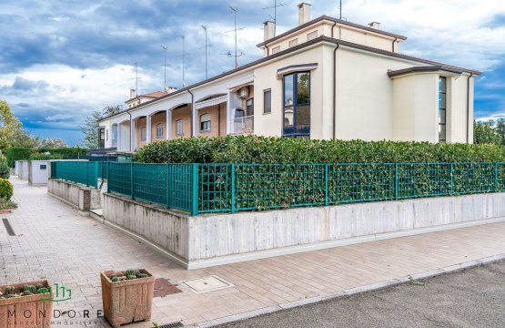 Se vende Villa Zona tranquila San Lazzaro Di Savena Emilia-Romagna