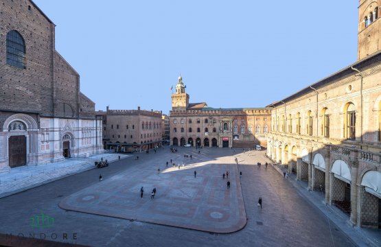 Rent Office City Bologna Emilia-Romagna